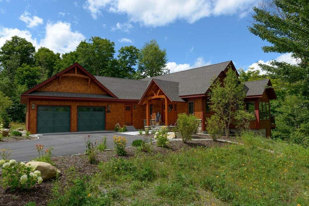 Custom Homes Lakes Region, NH Exterior & Interior Design
